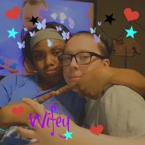 Meet your Posher, Macie